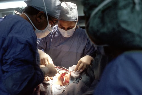 opération sur la thyroide en tunisie